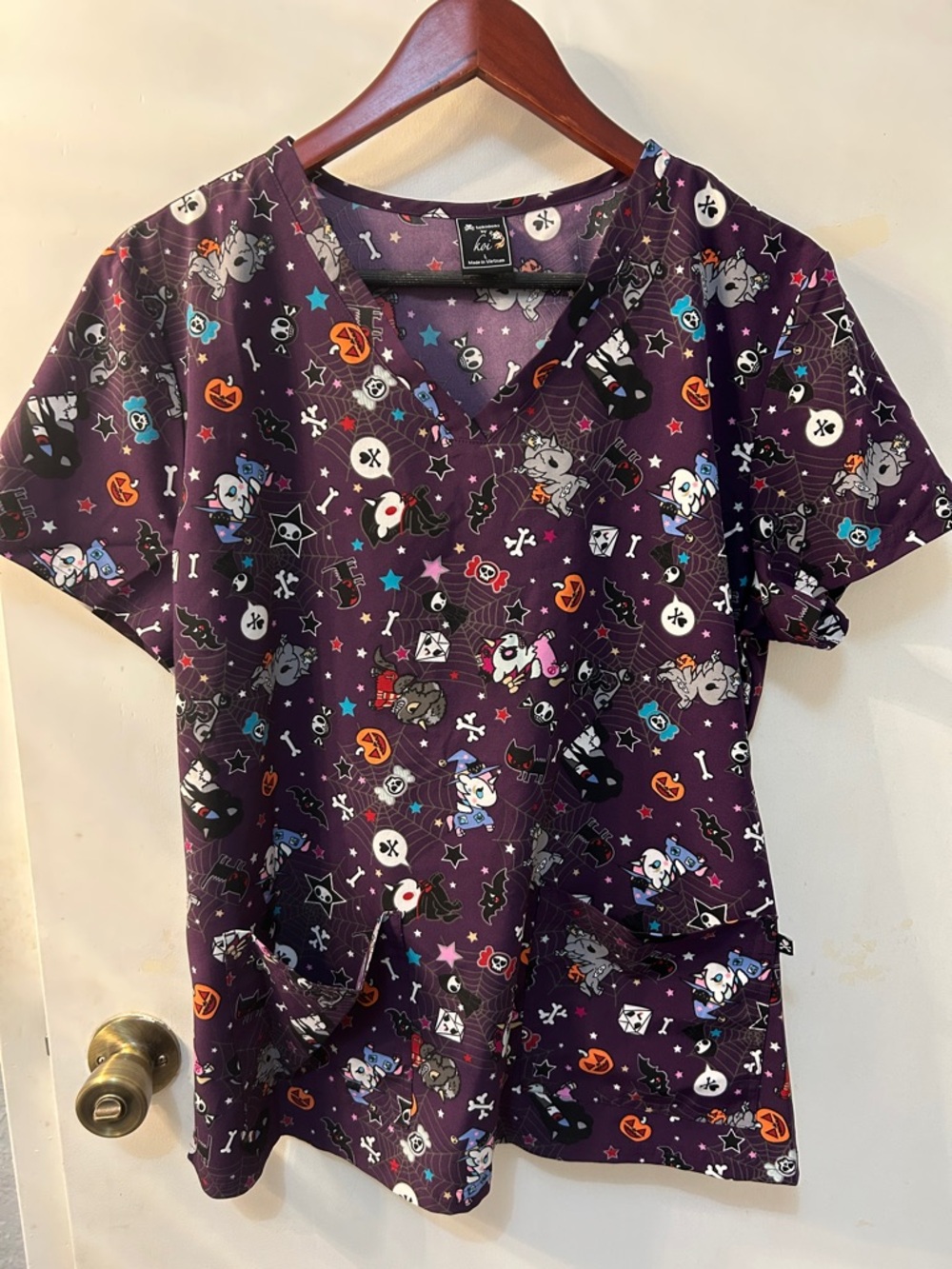 Tokidoki Purple Halloween Print Scrub Top, Sz L